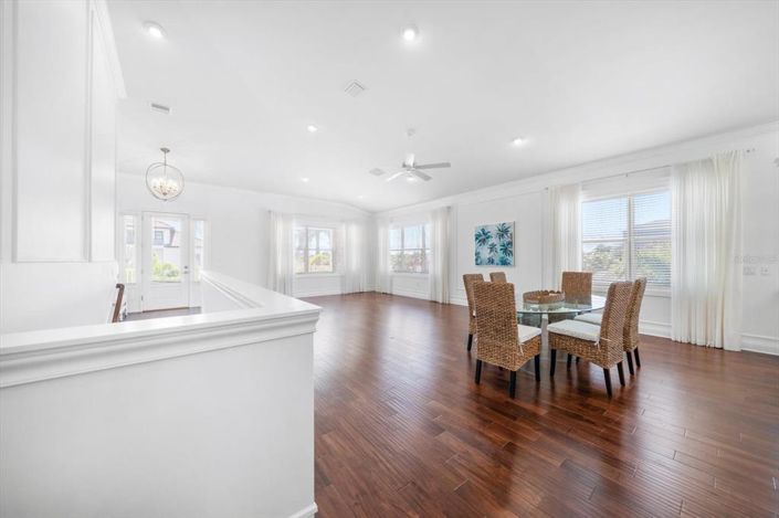 Image No.16-3 Bed Property for sale