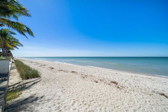 Image No.51-3 Bed Property for sale