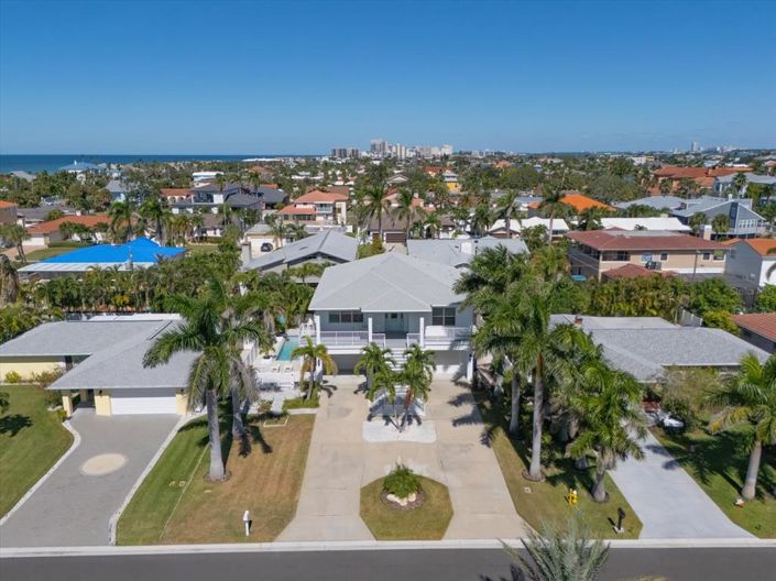 Image No.56-3 Bed Property for sale