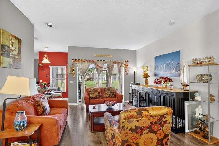 Image No.6-Propriété de 3 chambres à vendre à Kissimmee