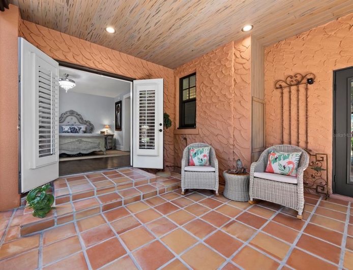 Image No.18-3 Bed Property for sale