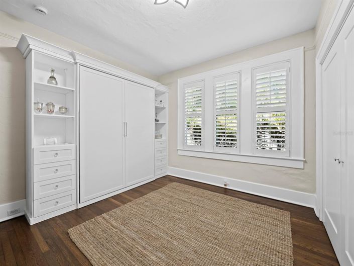 Image No.22-3 Bed Property for sale