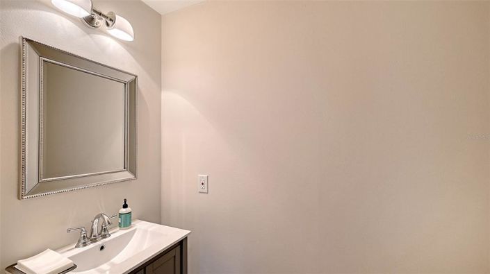 Image No.26-4 Bed Property for sale