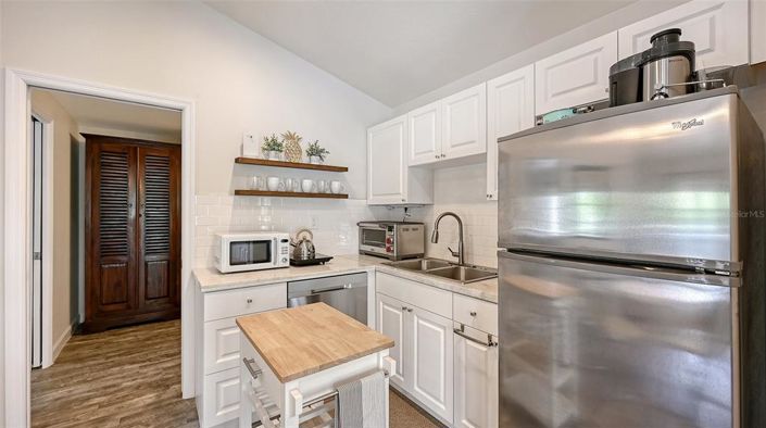 Image No.35-4 Bed Property for sale