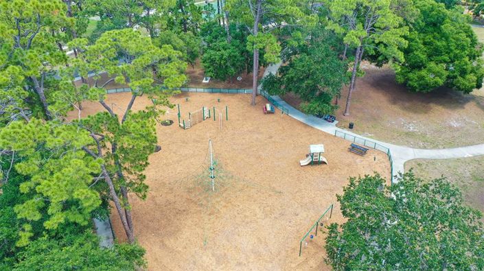 Image No.44-4 Bed Property for sale