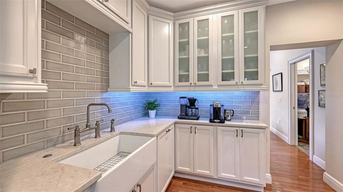 Image No.7-4 Bed Property for sale