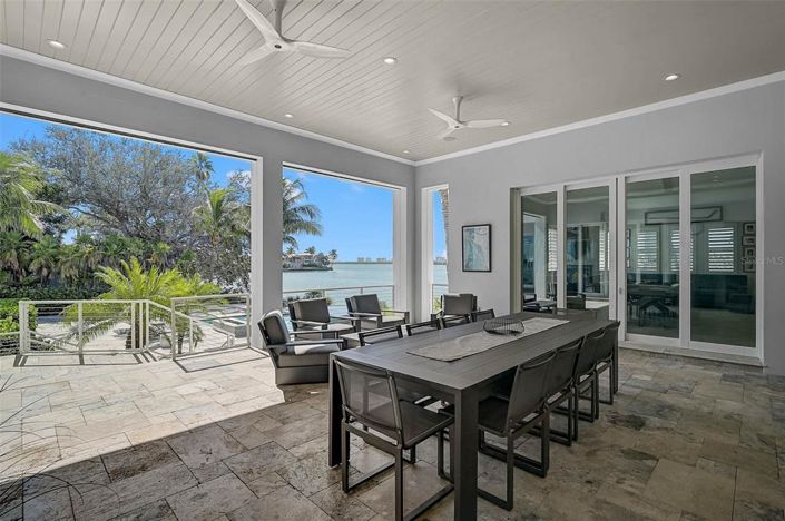 Image No.54-5 Bed Property for sale