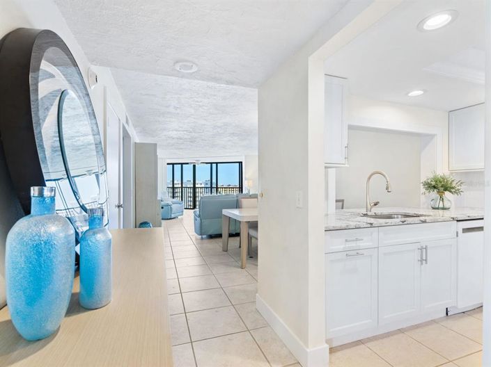 Image No.6-2 Bed Property for sale