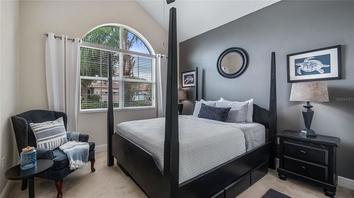 Image No.24-4 Bed Property for sale