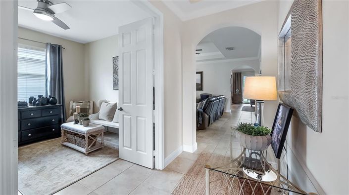 Image No.30-4 Bed Property for sale