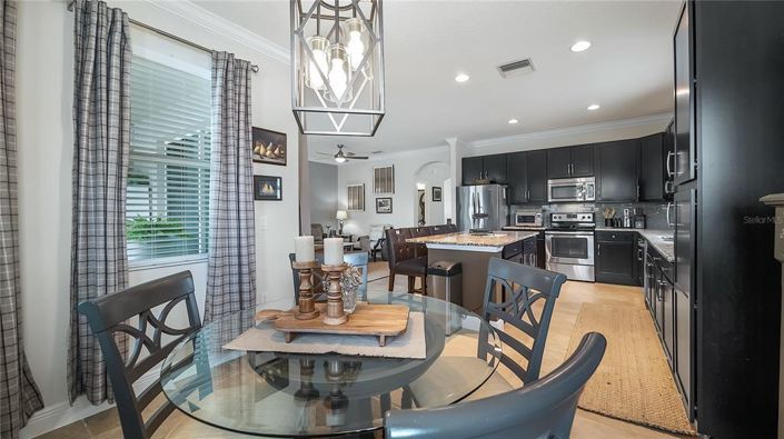 Image No.7-4 Bed Property for sale