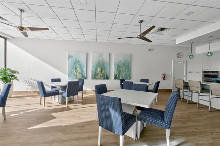 Image No.25-2 Bed Property for sale