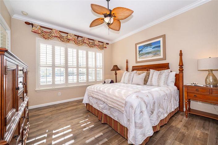 Image No.20-4 Bed Property for sale