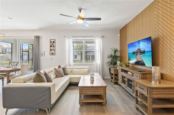 Image No.6-Propriété de 8 chambres à vendre à Kissimmee