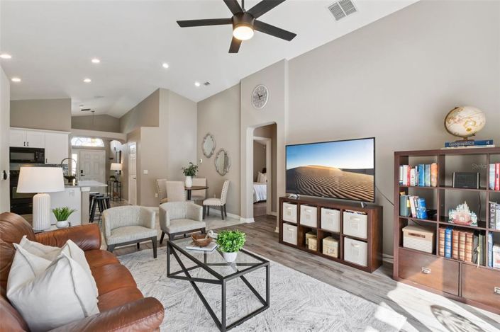 Image No.11-Propriété de 4 chambres à vendre à Davenport