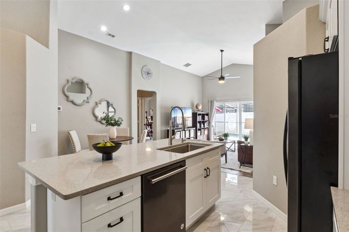 Image No.7-Propriété de 4 chambres à vendre à Davenport