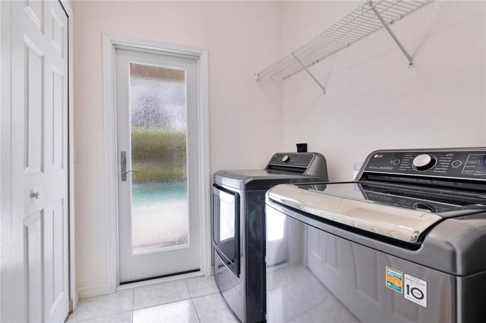 Image No.20-Propriété de 4 chambres à vendre à Orlando