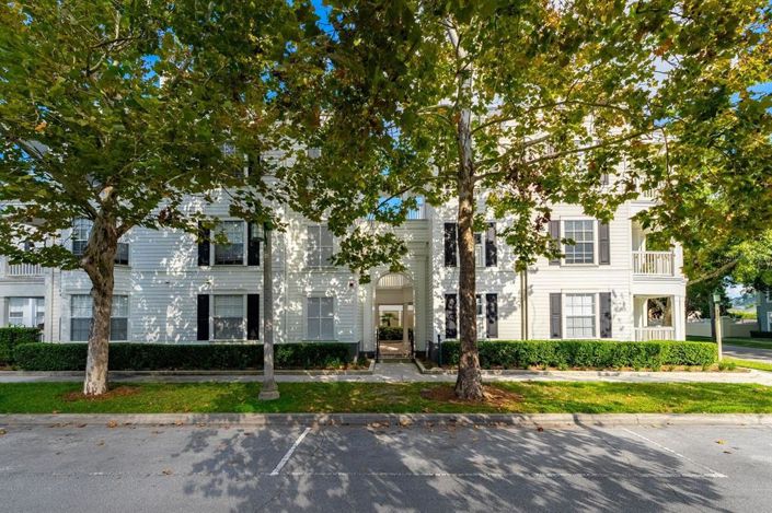 Image No.2-Propriété de 2 chambres à vendre à Celebration