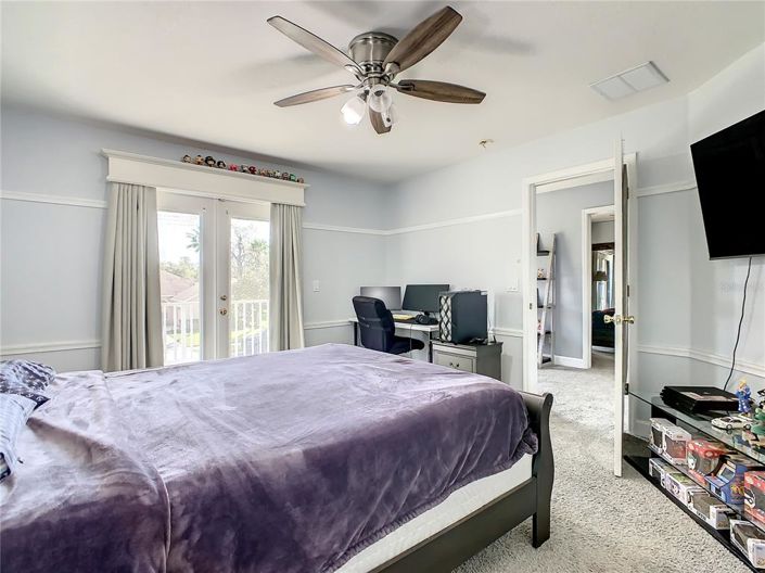 Image No.38-5 Bed Property for sale