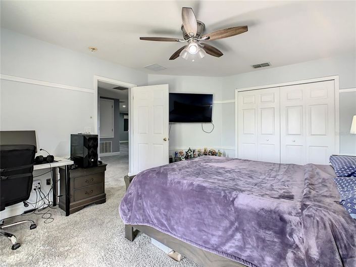 Image No.40-5 Bed Property for sale