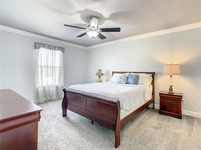 Image No.41-5 Bed Property for sale