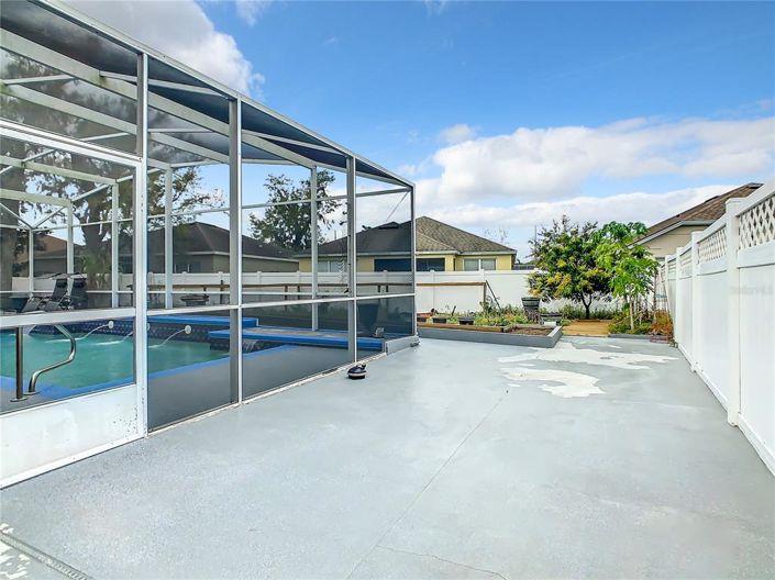 Image No.54-5 Bed Property for sale