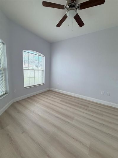 Image No.5-Propriété de 4 chambres à vendre à Davenport