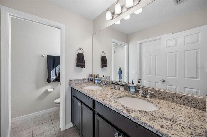 Image No.22-Propriété de 4 chambres à vendre à Davenport