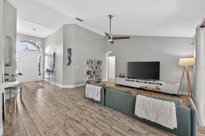 Image No.11-Propriété de 4 chambres à vendre à Davenport