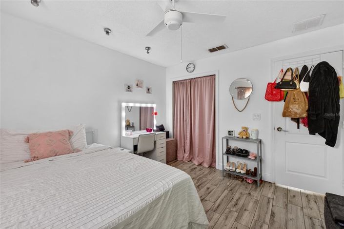 Image No.21-Propriété de 4 chambres à vendre à Davenport