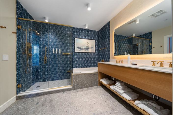 Image No.23-2 Bed Property for sale