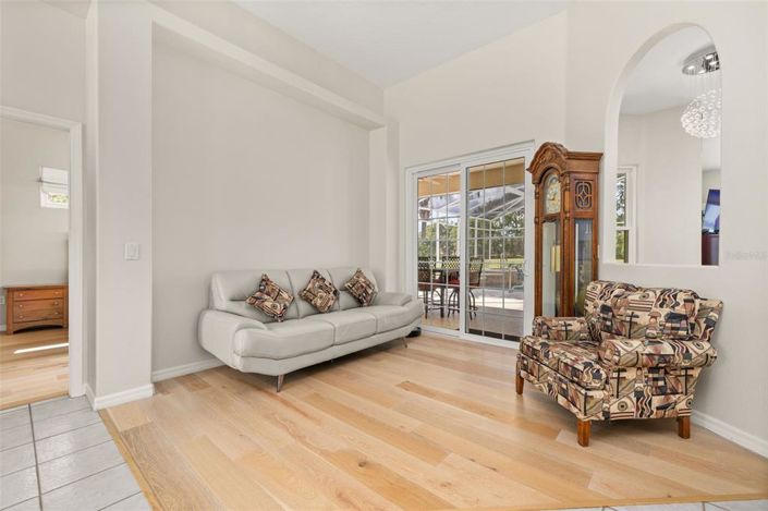 Image No.11-Propriété de 4 chambres à vendre à Davenport