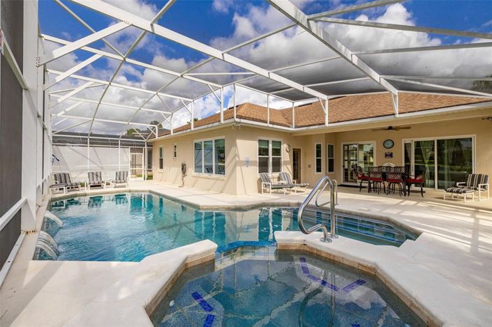 Image No.4-Propriété de 4 chambres à vendre à Davenport