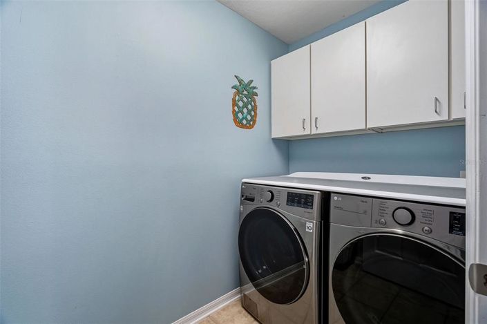 Image No.23-3 Bed Property for sale