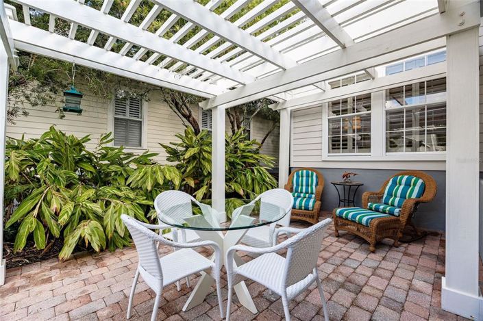 Image No.24-3 Bed Property for sale