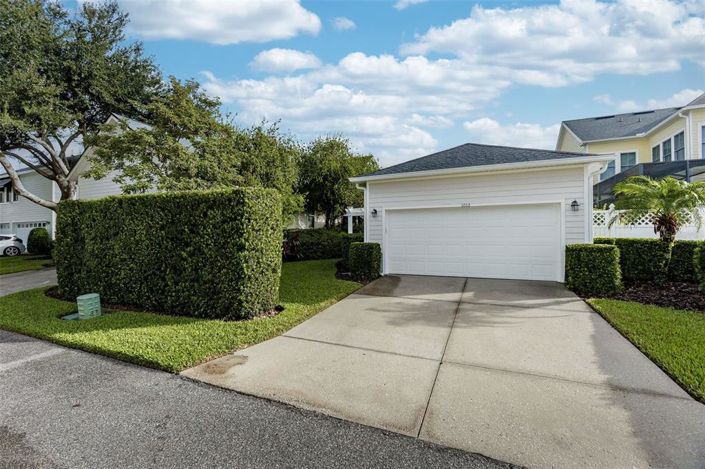 Image No.28-3 Bed Property for sale