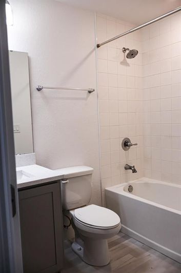 Image No.23-3 Bed Property for sale