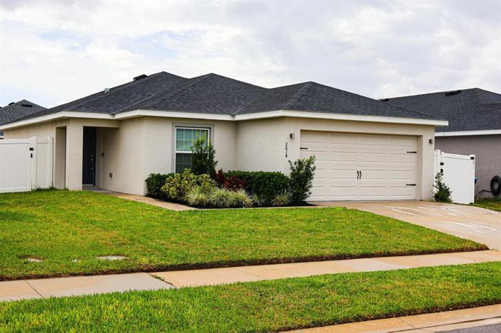 Image No.3-3 Bed Property for sale