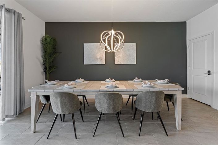 Image No.11-7 Bed Property for sale