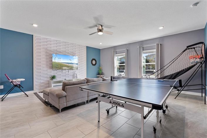 Image No.14-7 Bed Property for sale