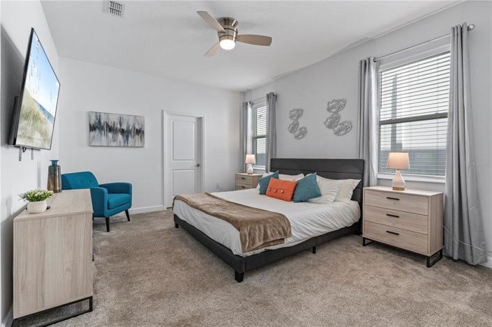 Image No.19-7 Bed Property for sale