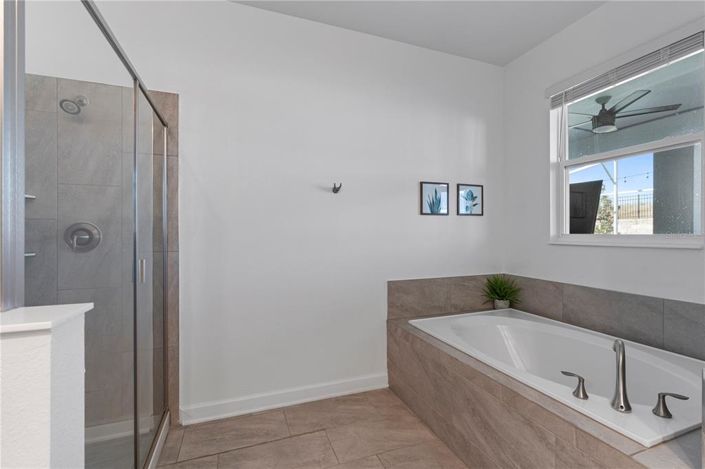 Image No.20-7 Bed Property for sale