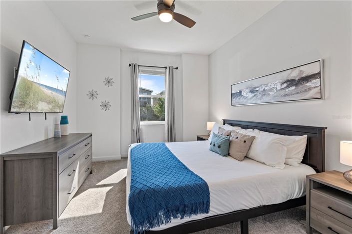 Image No.28-7 Bed Property for sale