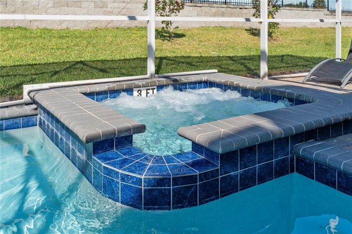 Image No.38-7 Bed Property for sale