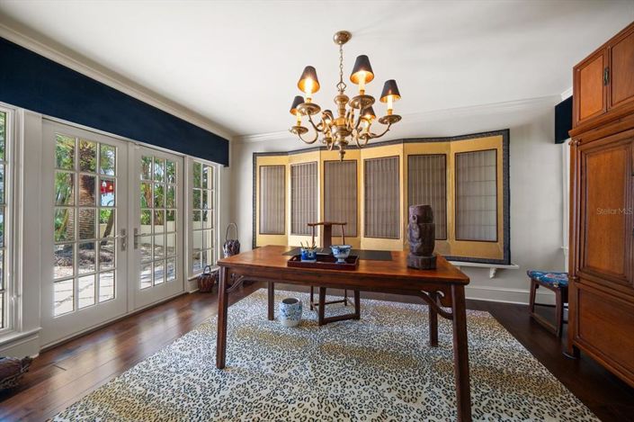 Image No.18-4 Bed Property for sale