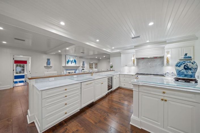 Image No.25-4 Bed Property for sale