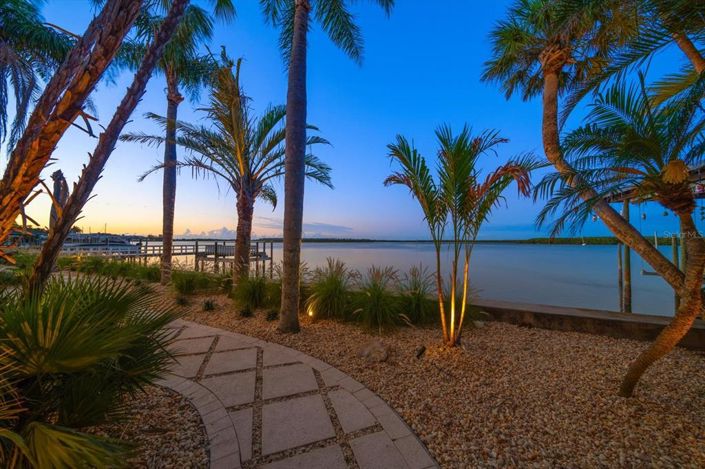 Image No.43-4 Bed Property for sale