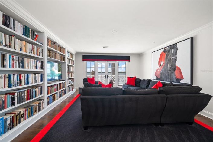 Image No.53-4 Bed Property for sale