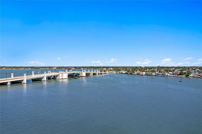 Image No.28-2 Bed Property for sale