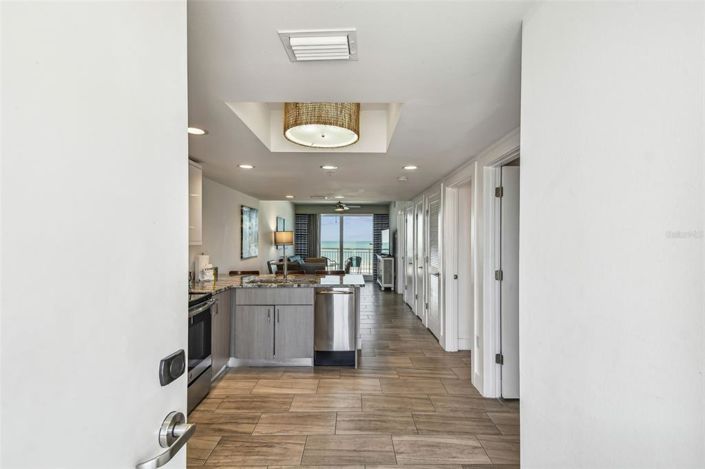 Image No.14-2 Bed Property for sale